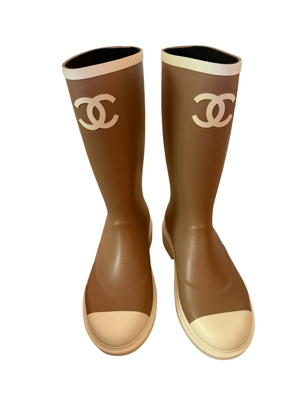 Chanel Caoutchouc CC Logo Rain Boots in beige and white rubber NWT - Picture 11 of 11